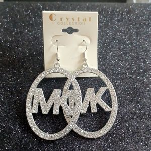 silver rhinestone earrings.